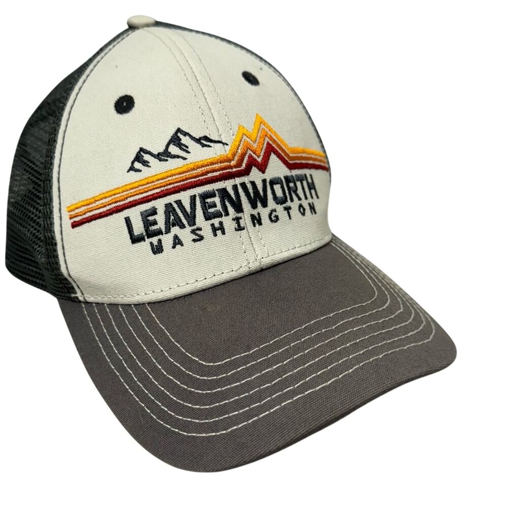 Leavenworth Washington Grey White Mens Baseball Cap Trucker Hat Adjustable